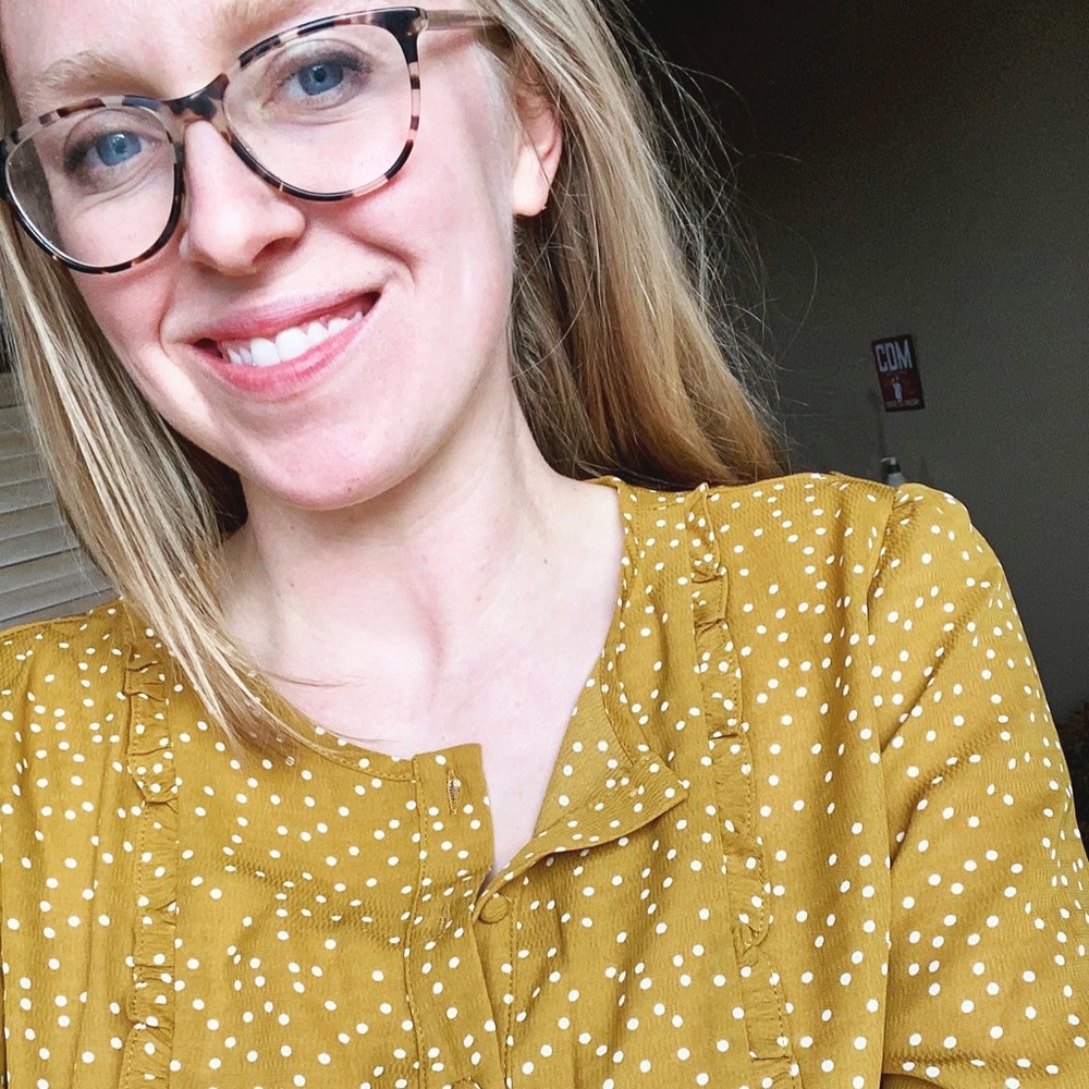 Meet your Posher, Becca